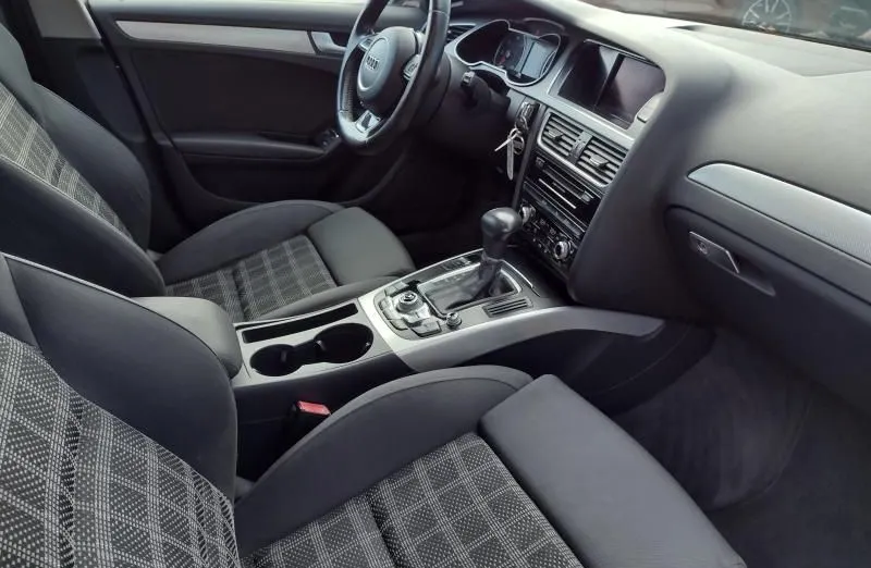 AUDI A4 Avant -