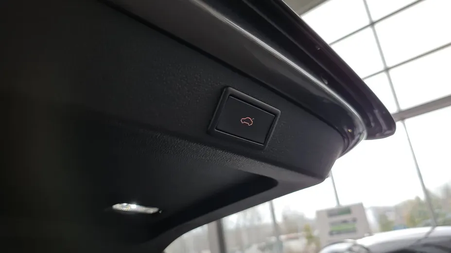 SKODA Superb Superb 2.0 TDI SCR Ambition DSG