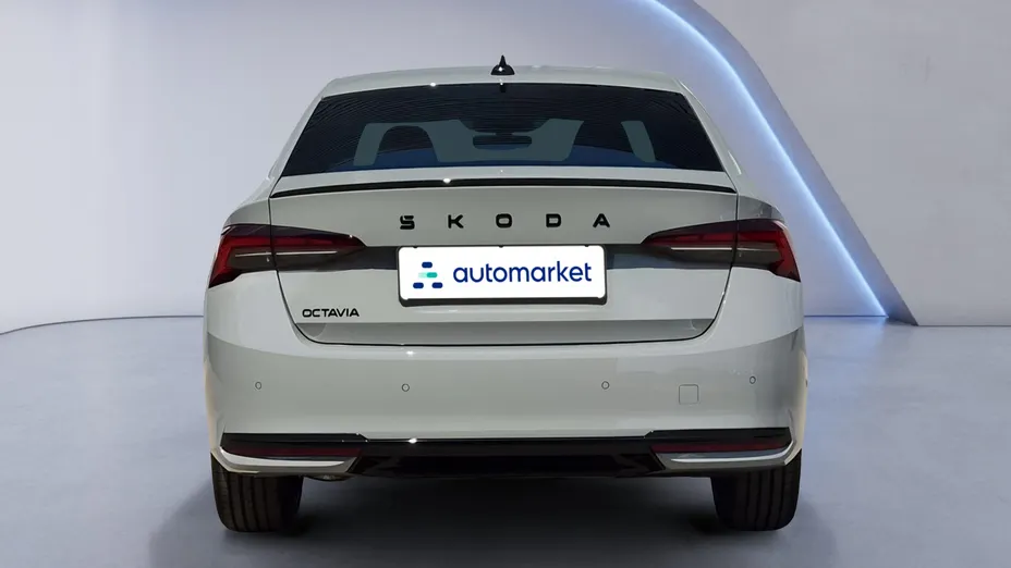 SKODA Octavia Octavia 2.0 TDI Sportline DSG Nowy