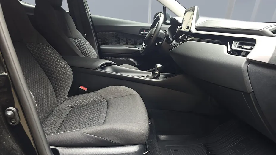 TOYOTA C-HR C-HR 1.8 Hybrid GPF Comfort