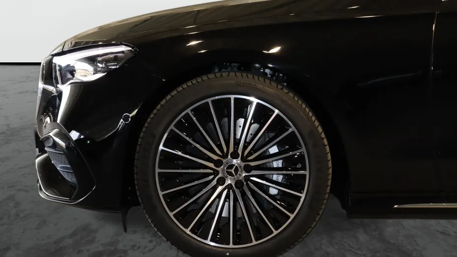 MERCEDES-BENZ E Klasa E 220 d mHEV 4-Matic AMG 9G-Tronic Nowy