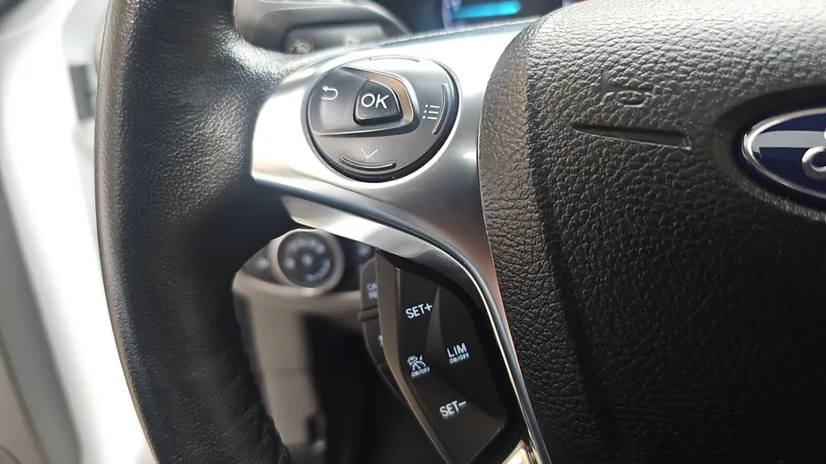 FORD Tourneo Connect Gr. Tourneo Connect 1.5 EcoBlue Titanium