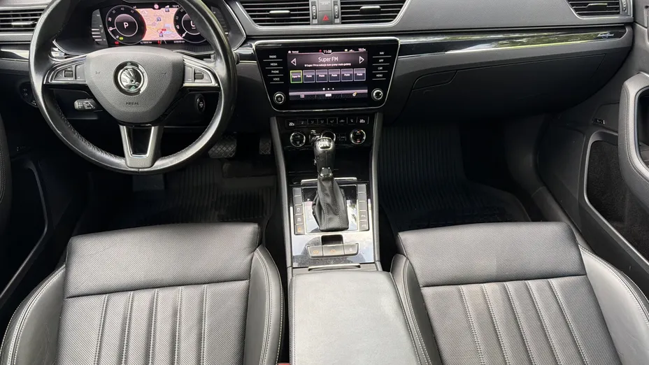 SKODA Superb Superb 2.0 TDI SCR 4x4 L&K DSG
