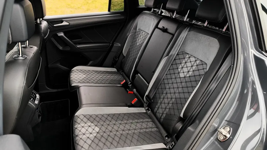 VOLKSWAGEN Tiguan Tiguan 2.0 TDI SCR 4Mot. R-Line DSG