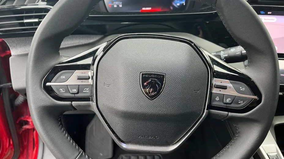 PEUGEOT 308 -