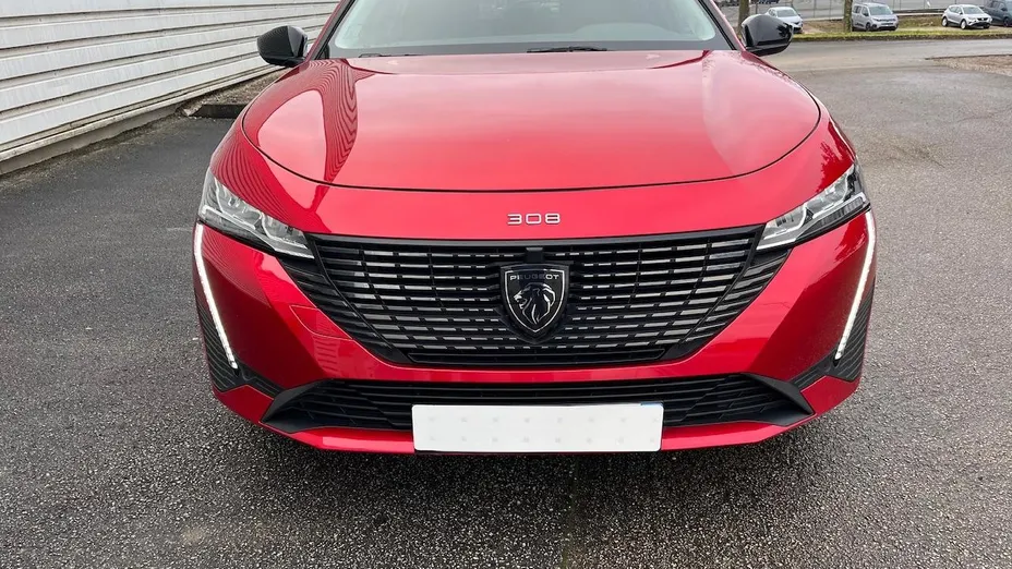 PEUGEOT 308 -