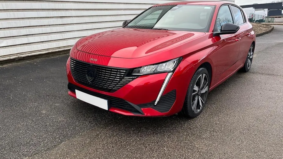 PEUGEOT 308 -