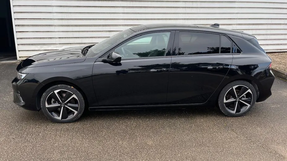 OPEL Astra -