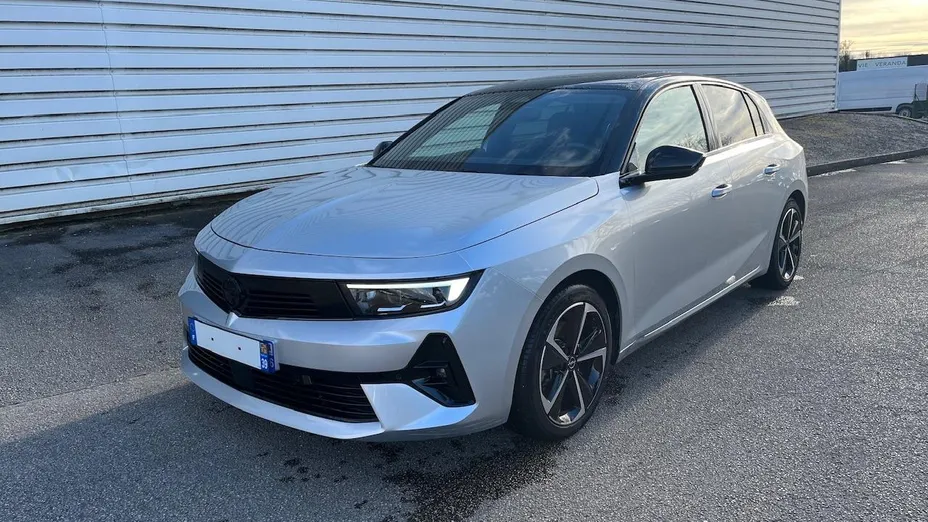 OPEL Astra -