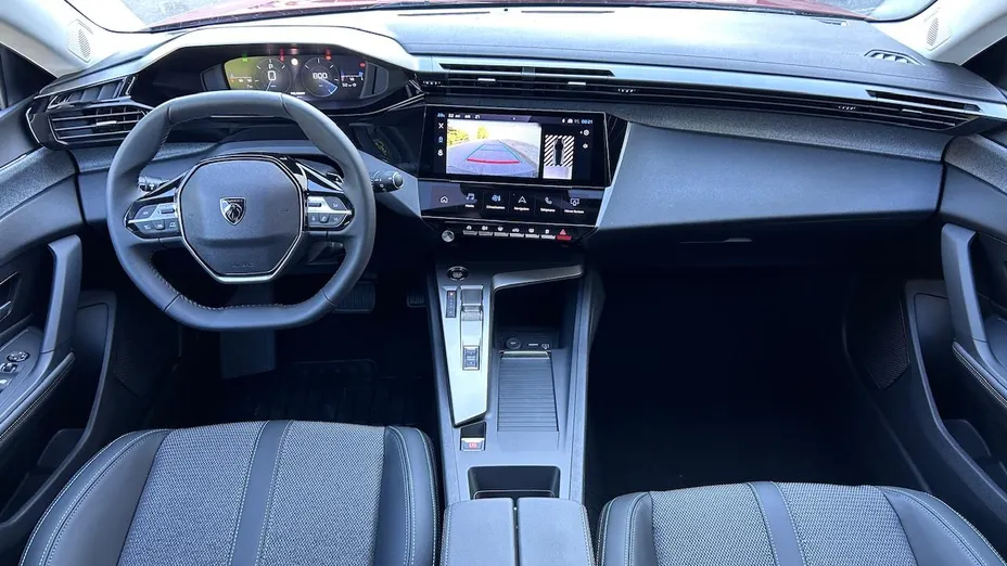 PEUGEOT 308 -