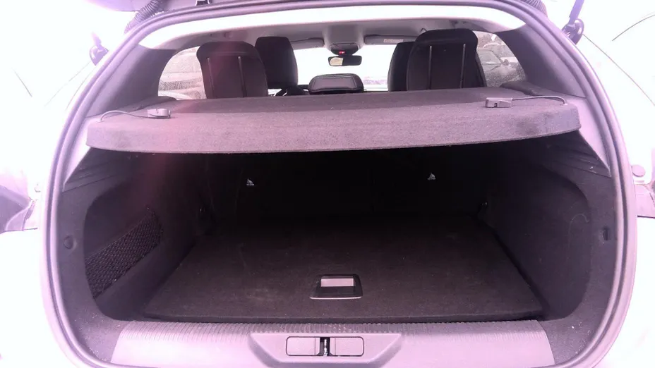 PEUGEOT 308 -