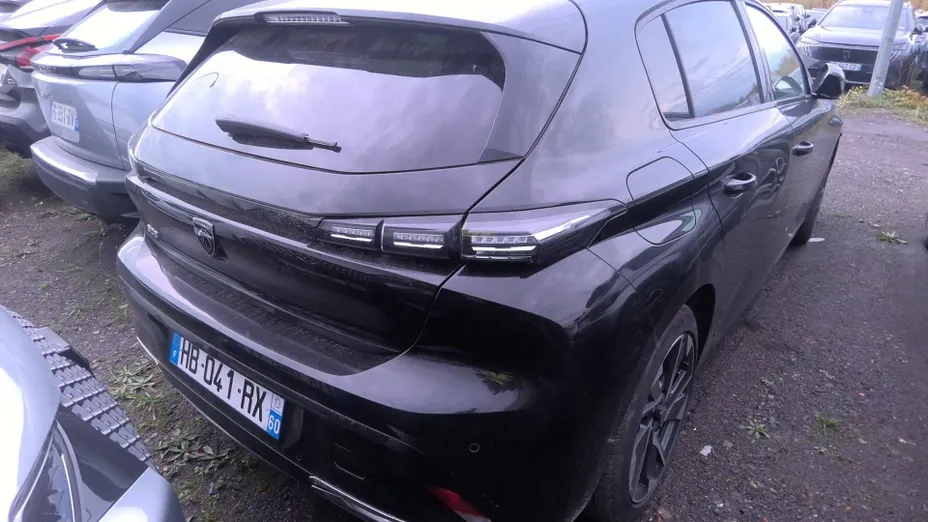 PEUGEOT 308 -