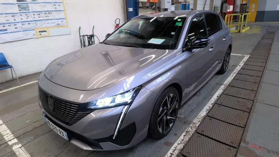 PEUGEOT 308 -