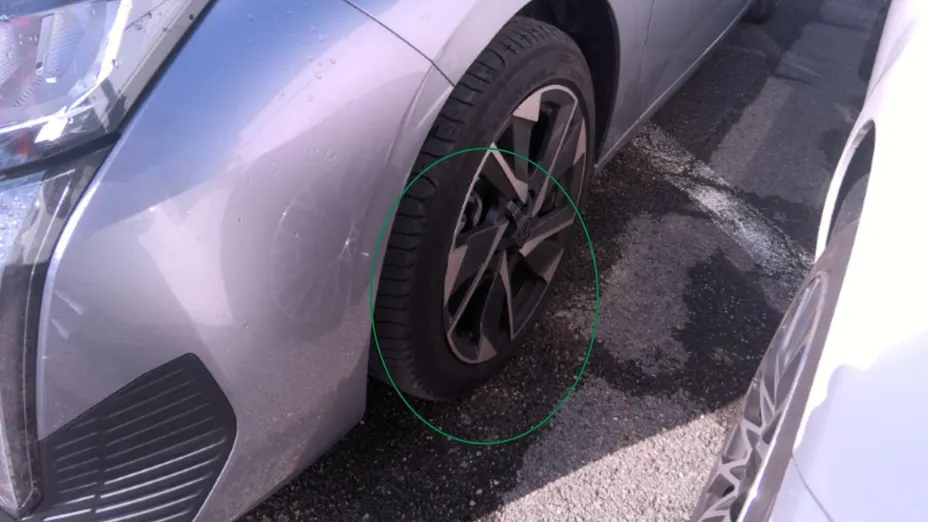 PEUGEOT 308 -
