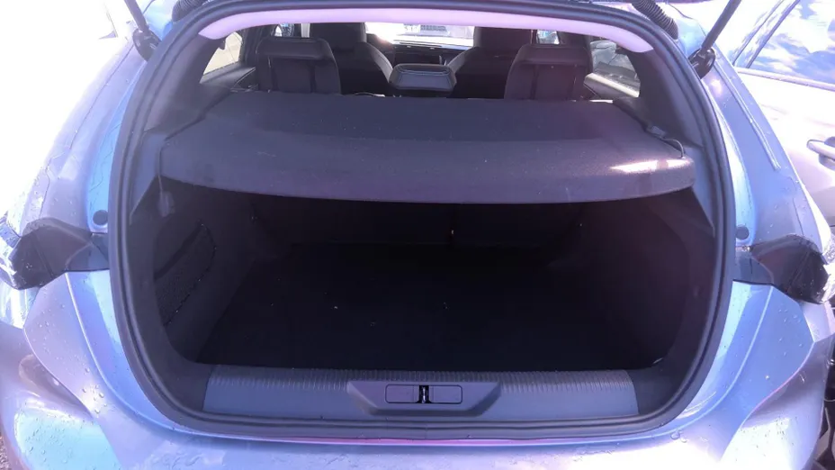PEUGEOT 308 -