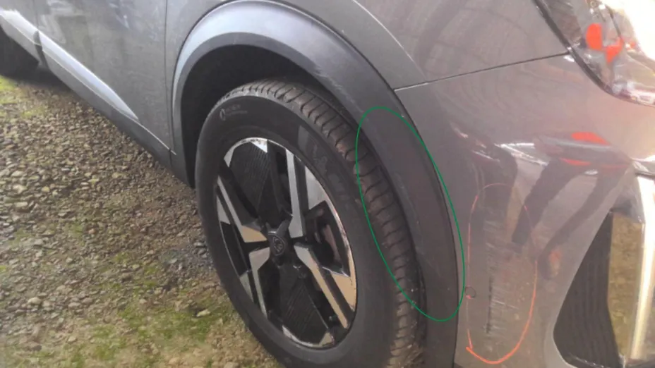 PEUGEOT 2008 -