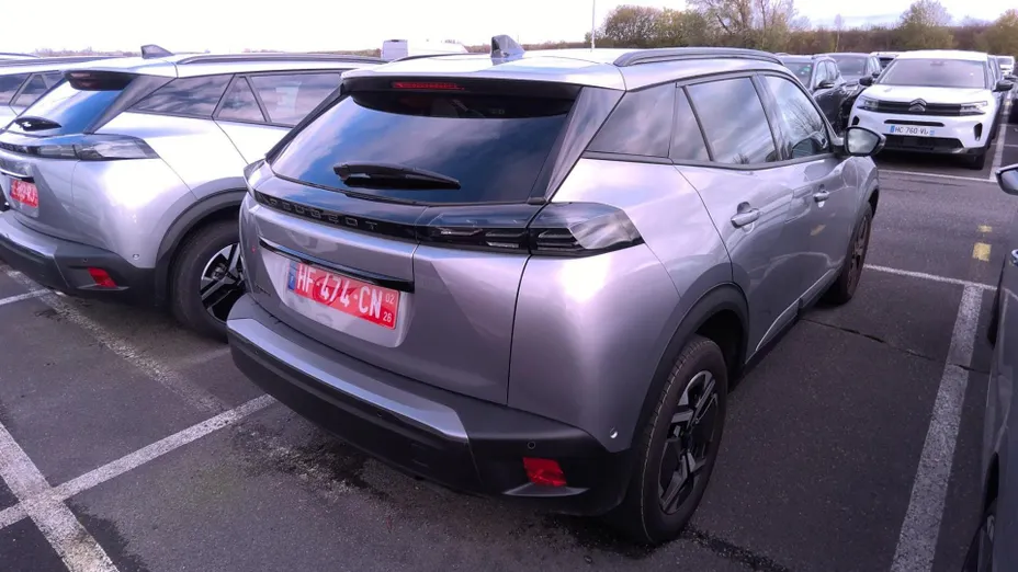 PEUGEOT 2008 -