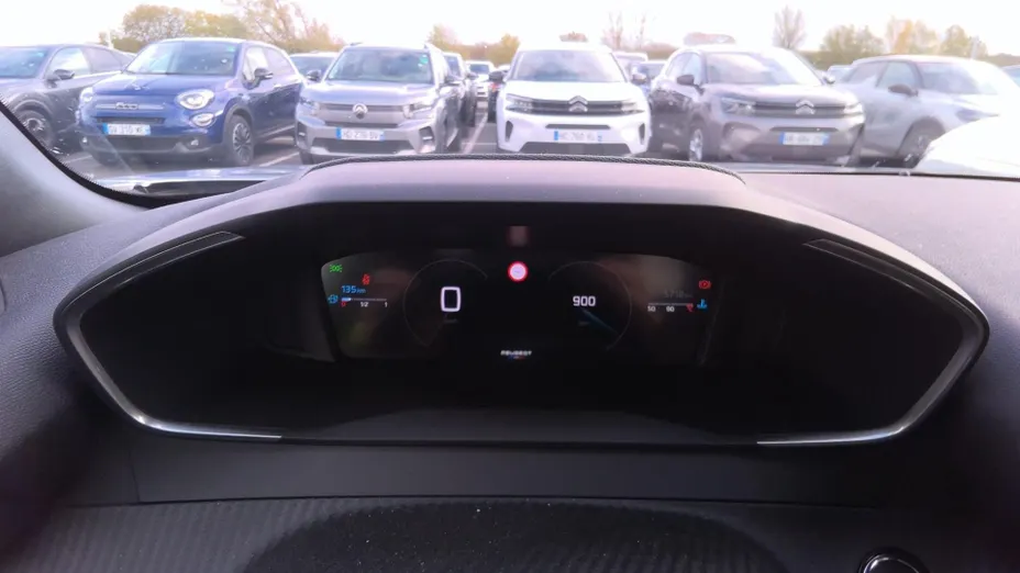 PEUGEOT 2008 -