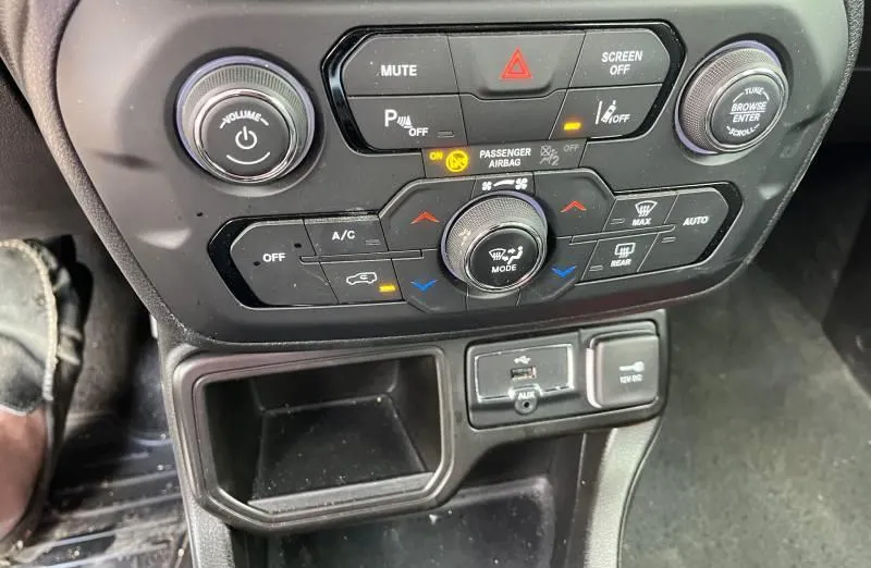 JEEP Renegade -
