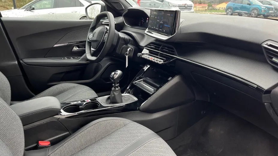 PEUGEOT 2008 -