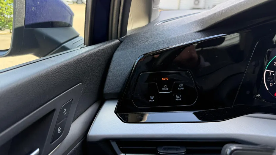 Volkswagen Golf -