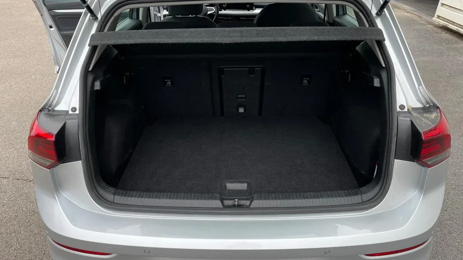 Volkswagen Golf -