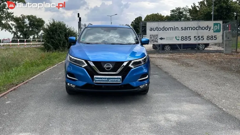 NISSAN Qashqai -