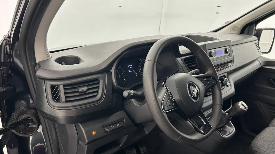 RENAULT Trafic -