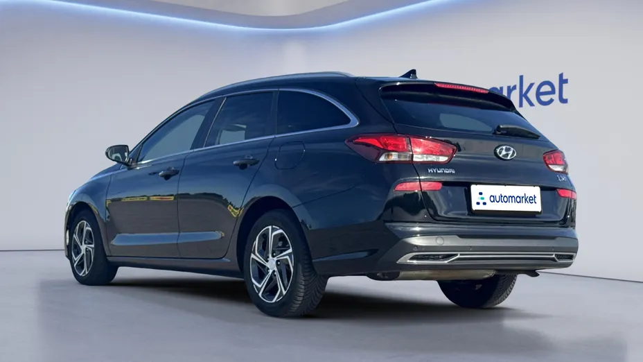 HYUNDAI i30 i30 1.0 T-GDI Smart DCT