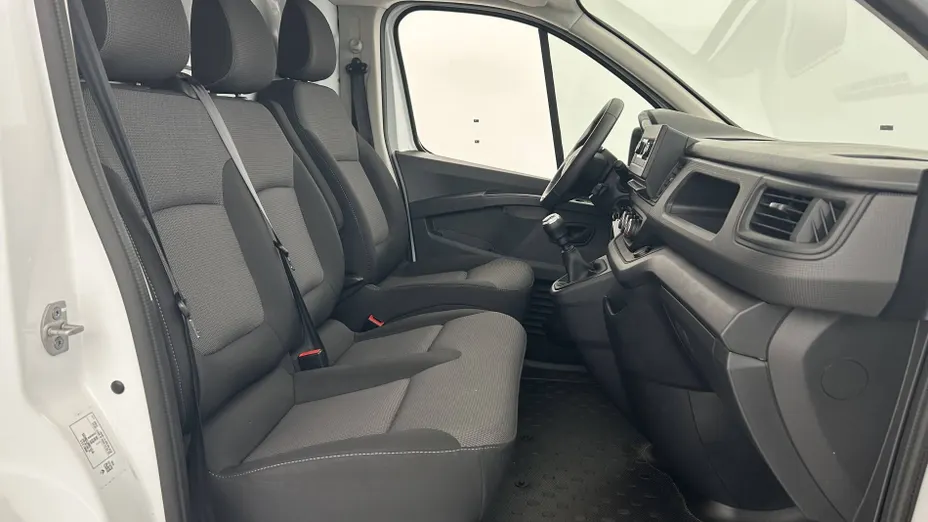 RENAULT Trafic -