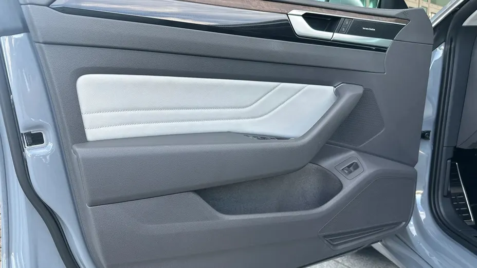VOLKSWAGEN Arteon -
