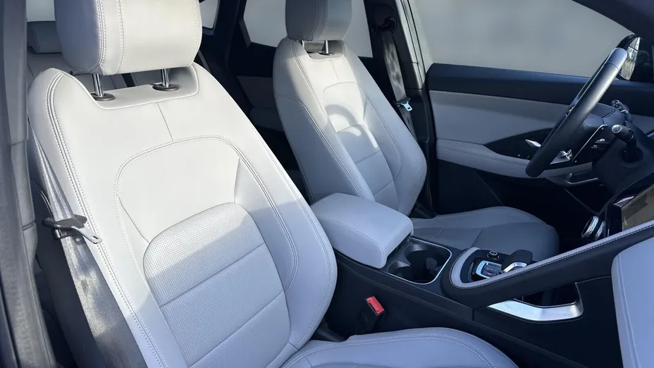 JAGUAR E-Pace E-Pace 2.0 D200 mHEV AWD R-Dynamic S