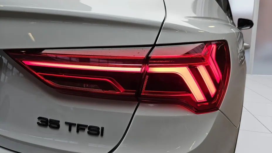 AUDI Q3 Q3 35 TFSI mHEV S-Line S tronic