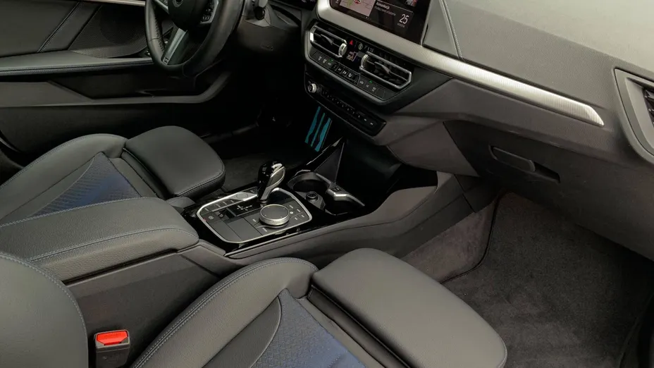 BMW Seria 2 218i M Sport aut