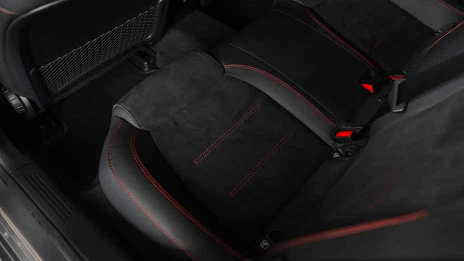 MERCEDES-BENZ A Klasa A 200 AMG Line 7G-DCT