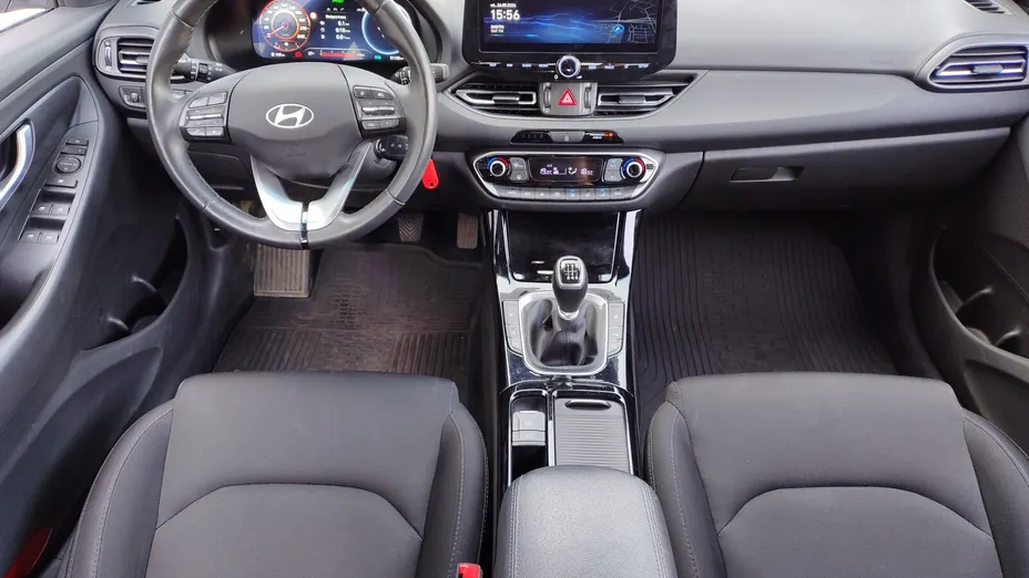 HYUNDAI i30 i30 1.5 T-GDI 48V Smart