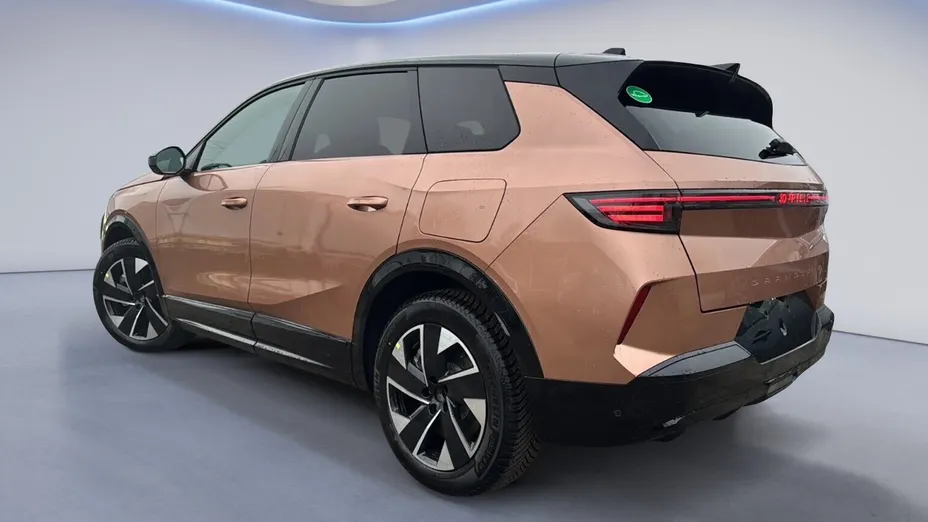 OPEL Grandland X Grandland 1.2 mHEV GS eDTC6 Nowy