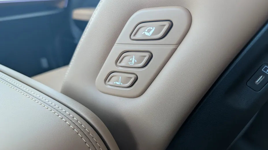 HYUNDAI Santa Fe Santa Fe 1.6 T-GDI PHEV Caligraphy 4WD aut 6os. Nowy