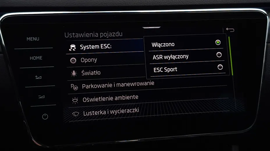 SKODA Superb Superb 2.0 TDI SCR Sportline DSG