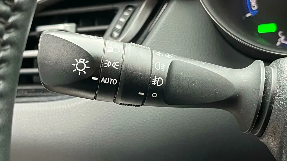 TOYOTA C-HR C-HR 1.8 Hybrid Comfort