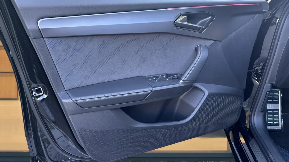 CUPRA Leon Leon 1.5 eTSI mHEV DSG Nowy