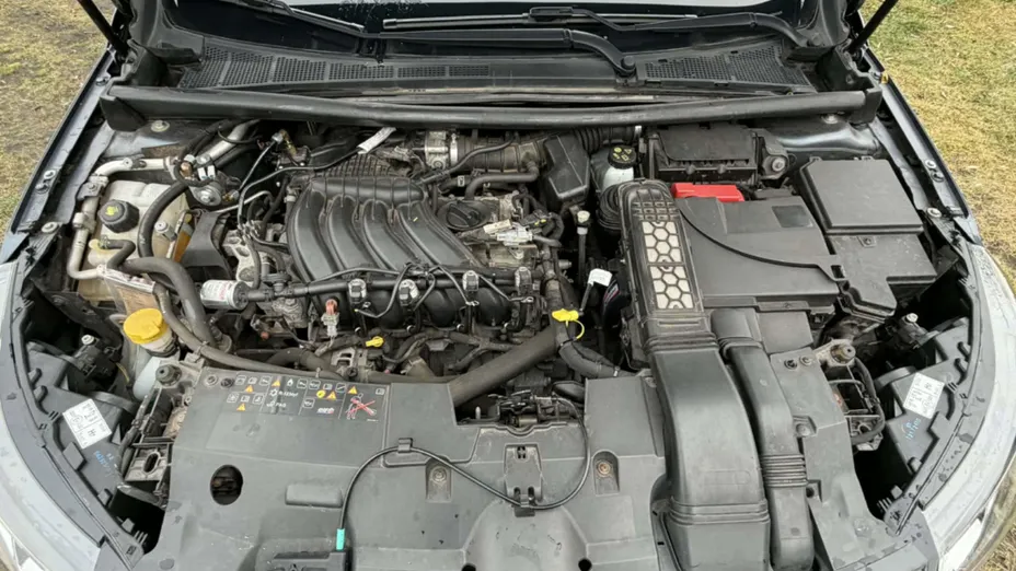 RENAULT Megane Megane 1.6 SCe Limited