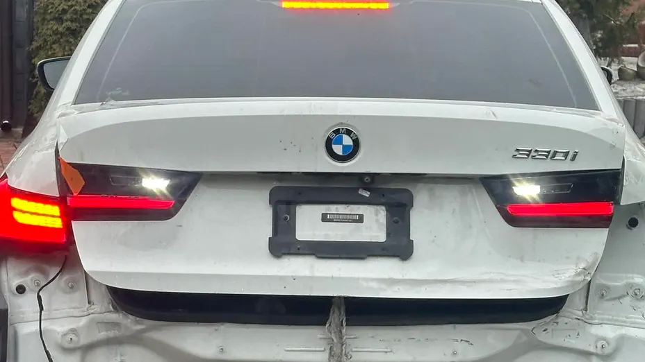 BMW Seria 3 330i Sport Line