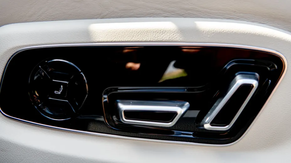 AUDI A8 A8 L 55 TFSI mHEV Quattro Tiptr.