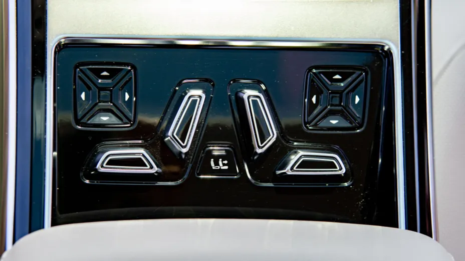 AUDI A8 A8 L 55 TFSI mHEV Quattro Tiptr.