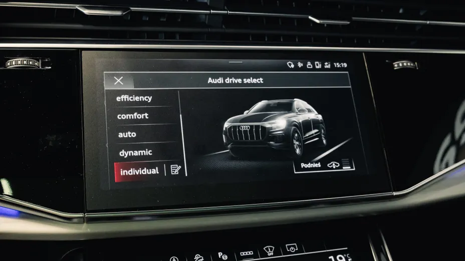 AUDI Q8 / E-Tron SQ8 TFSI Quattro Tiptronic