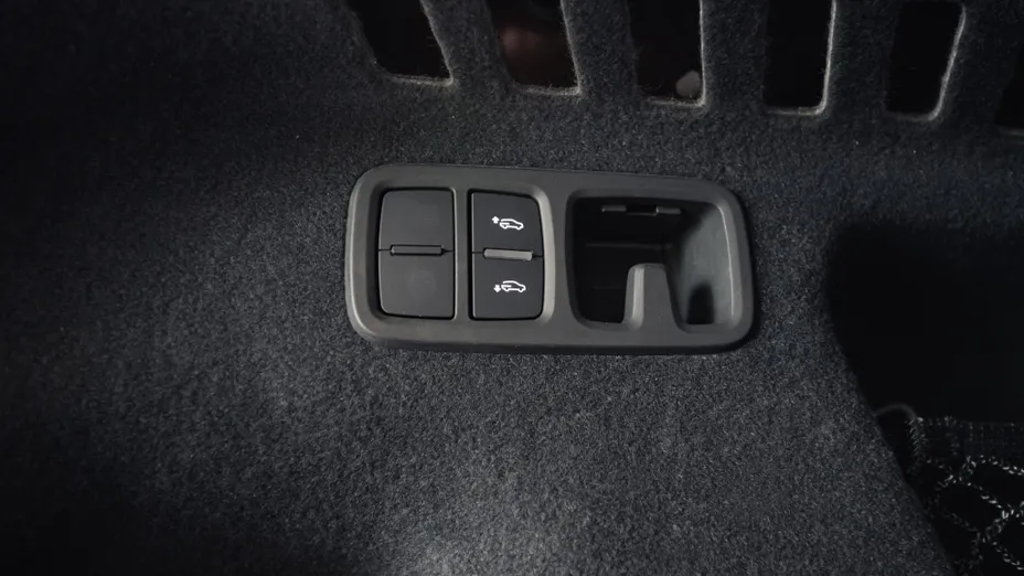 AUDI Q8 / E-Tron SQ8 TFSI Quattro Tiptronic