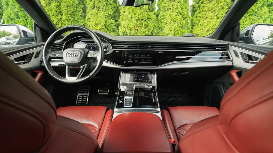 AUDI Q8 / E-Tron SQ8 TFSI Quattro Tiptronic