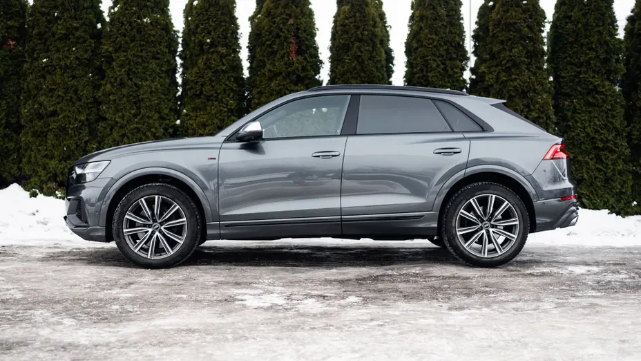 AUDI Q8 / E-Tron SQ8 TFSI Quattro Tiptronic