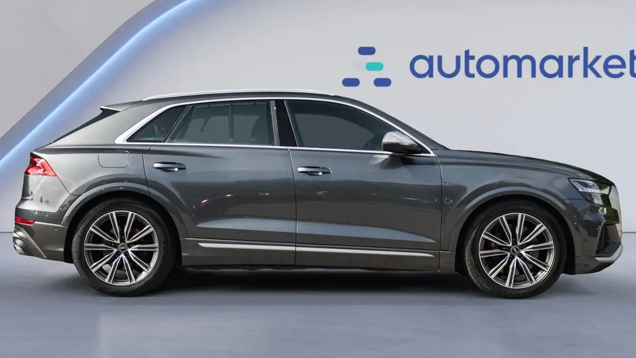 AUDI Q8 SQ8 TFSI Quattro Tiptronic